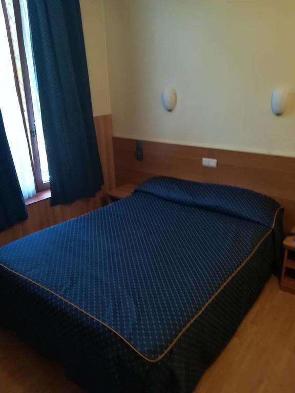 Aristote Hotel