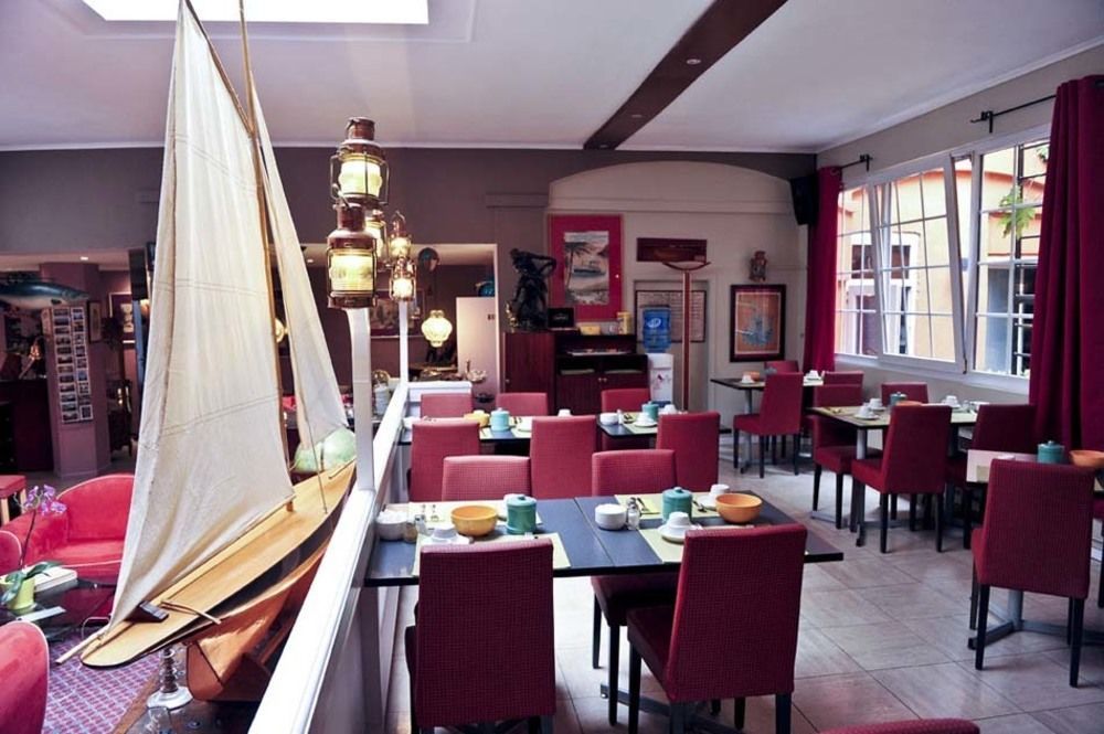 Noga Hotel 3*