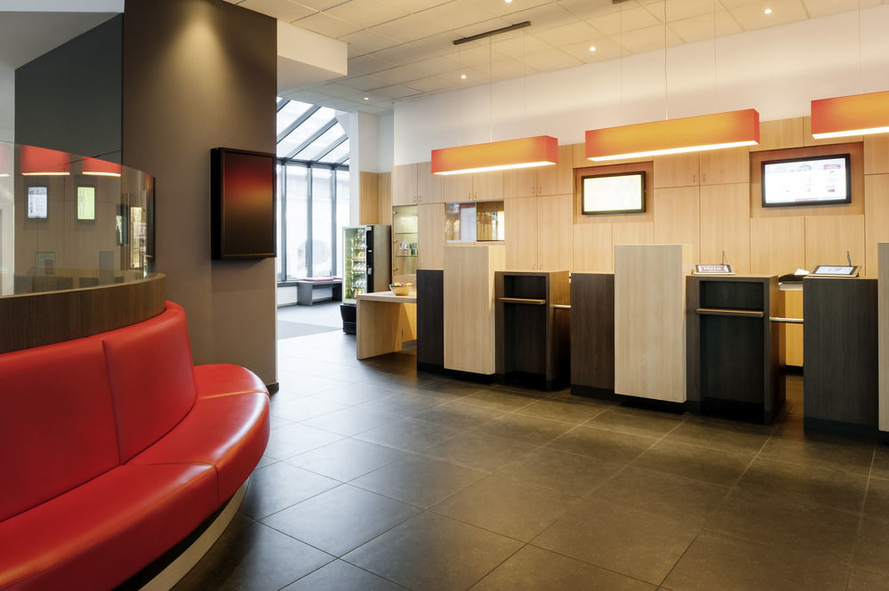 Ibis Centre Gare Du Midi Hotel