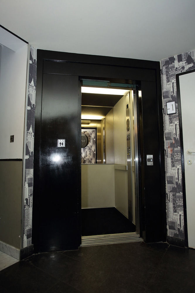 Center Apartment *