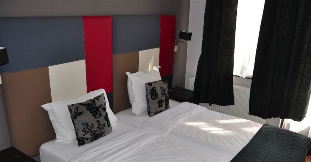 Hotel Le Centenaire Expo