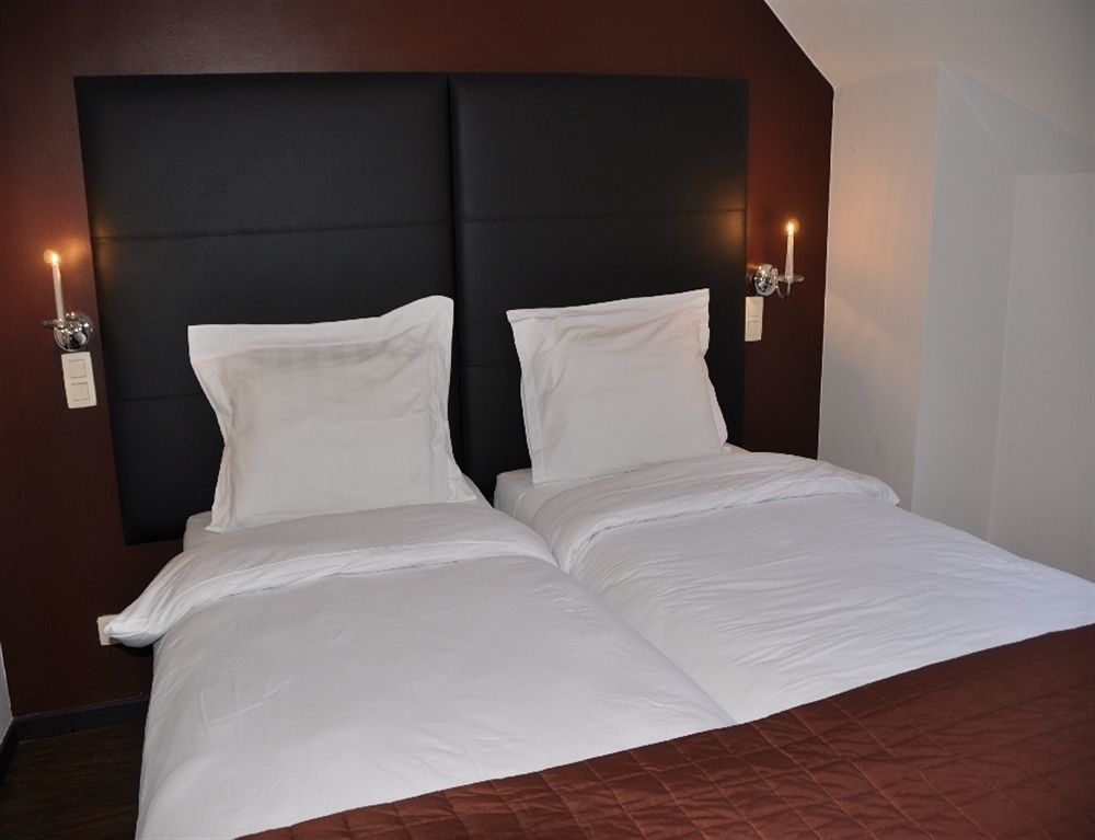 Le Centenaire Expo Hotel 2*