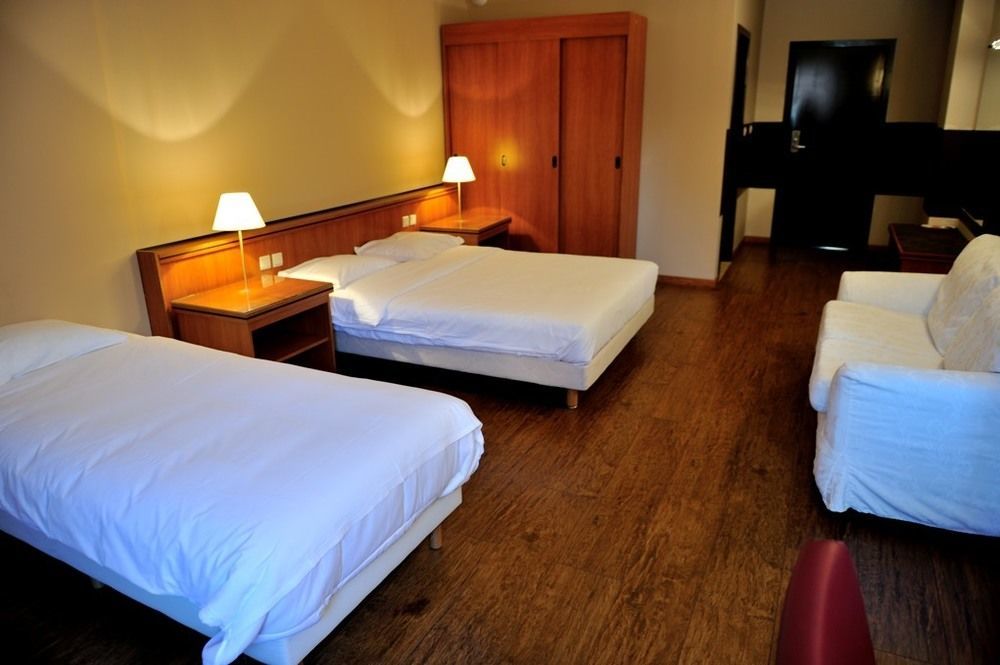 Escale Hotel