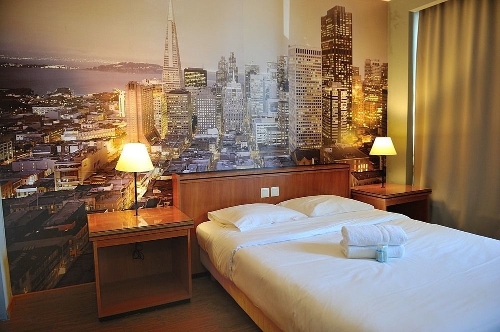 Escale Hotel