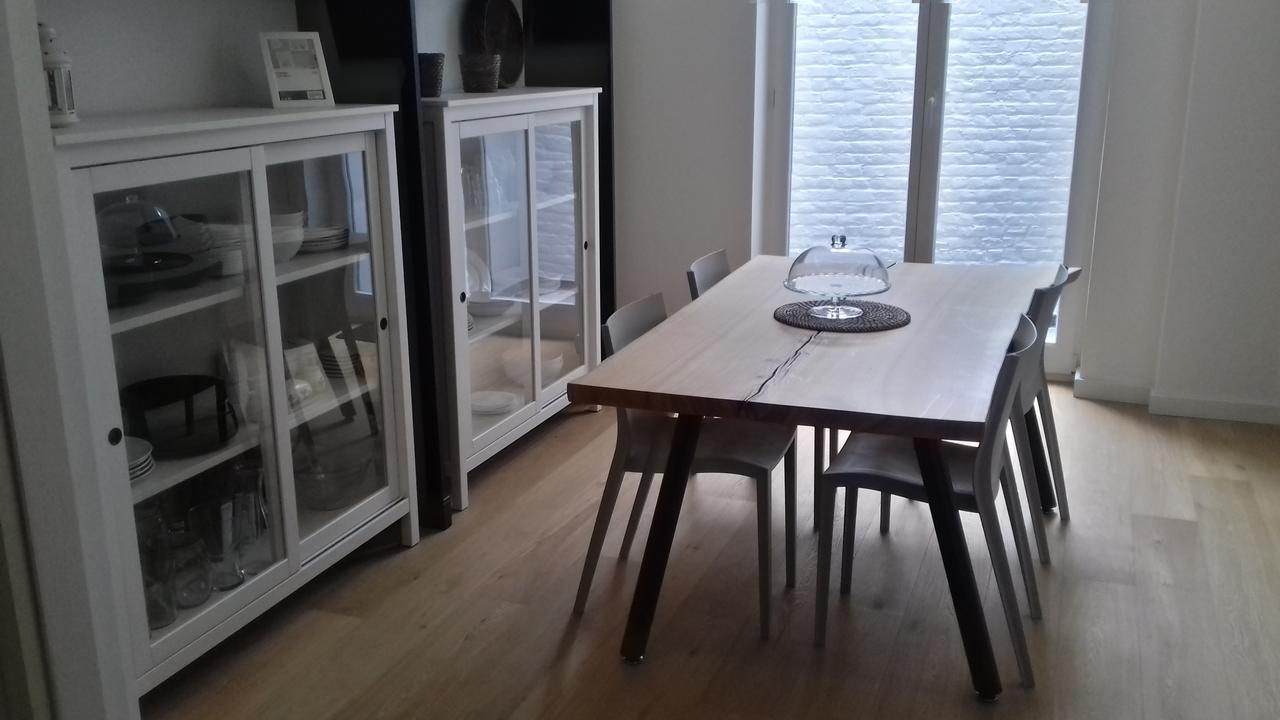 The Flagey Couette-café *