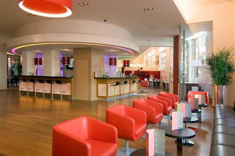 Novotel Off Grand Place 4*