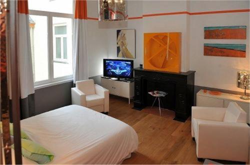 Bed & Breakfast Maison Az 4*