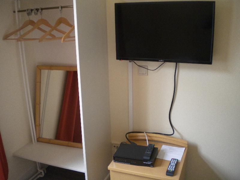 Queen Mary Hotel 3*
