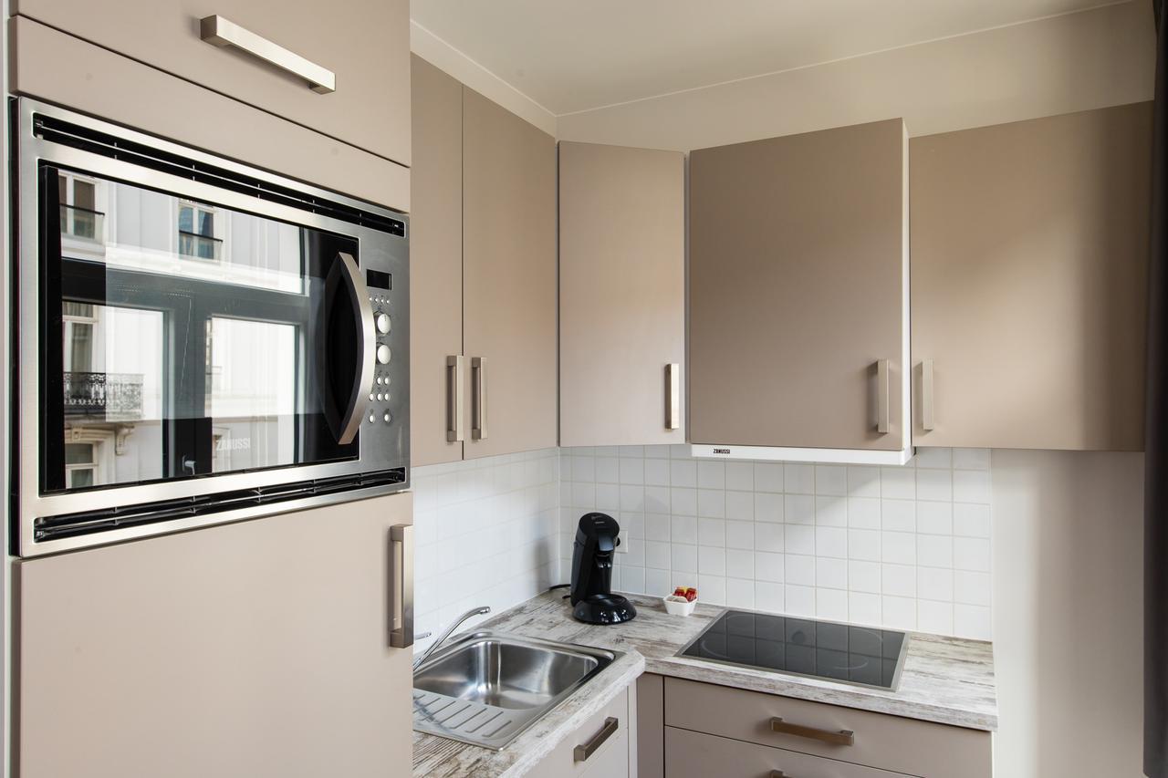 Royal Centre Apartment *