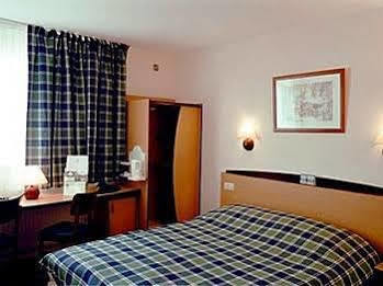 Campanile Brussel Drogenbos 3* Anderlecht