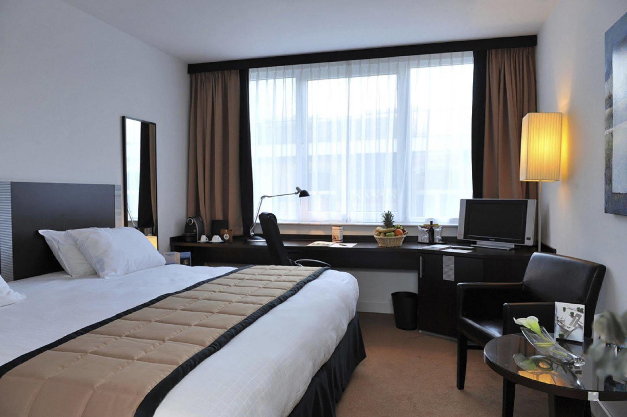 Hotel Progress