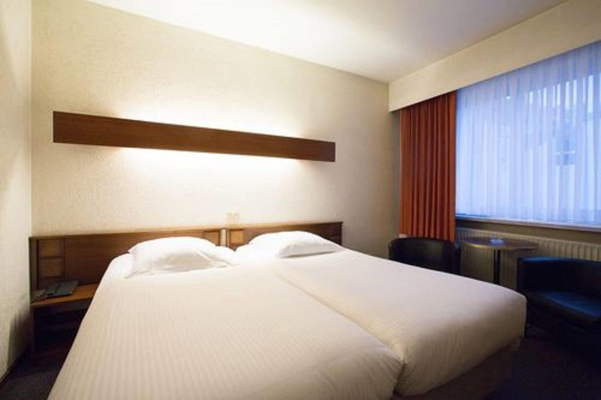 Van Belle Hotel 3*