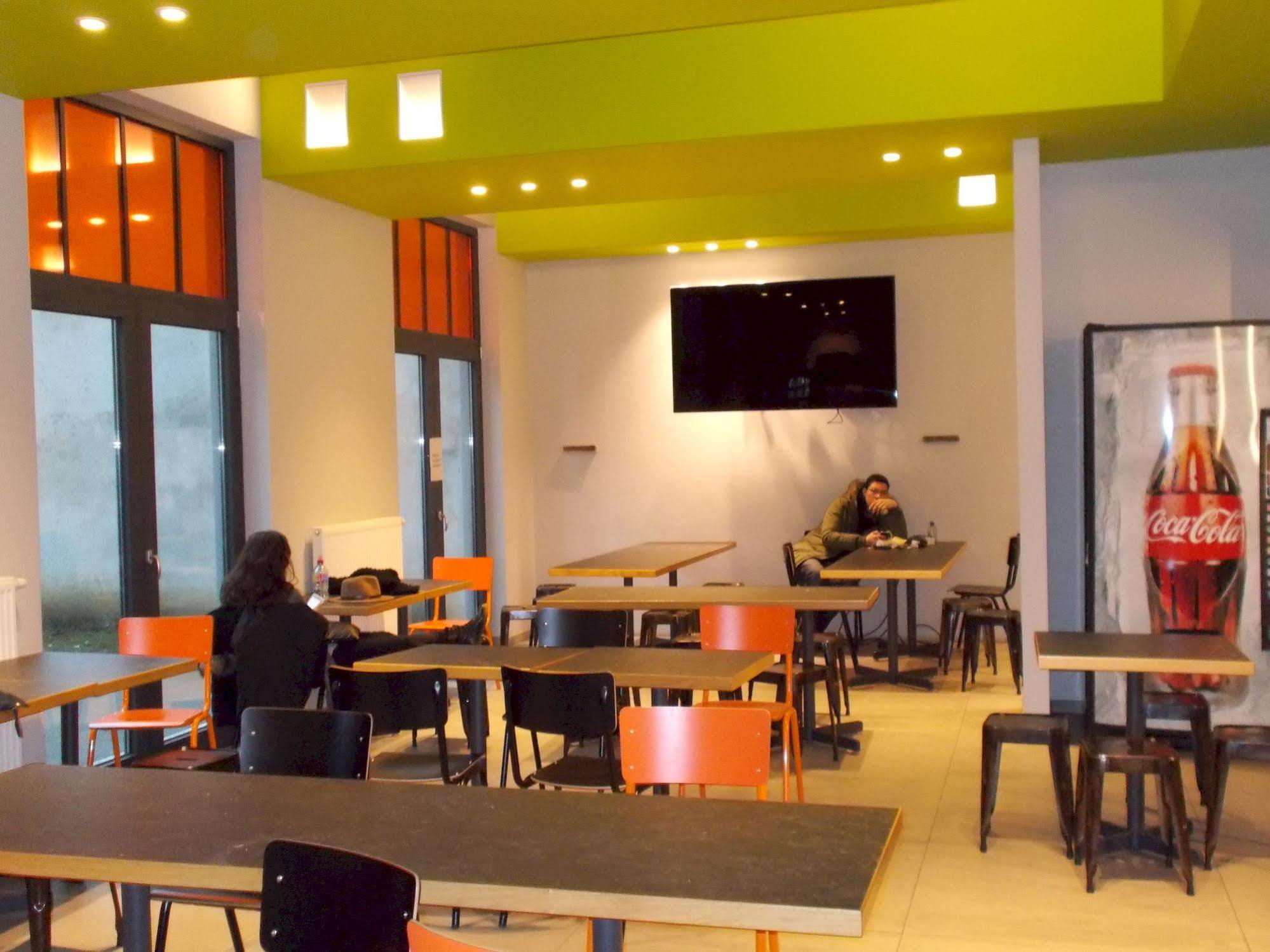 Brxxl 5 Centre Auberge de jeunesse *