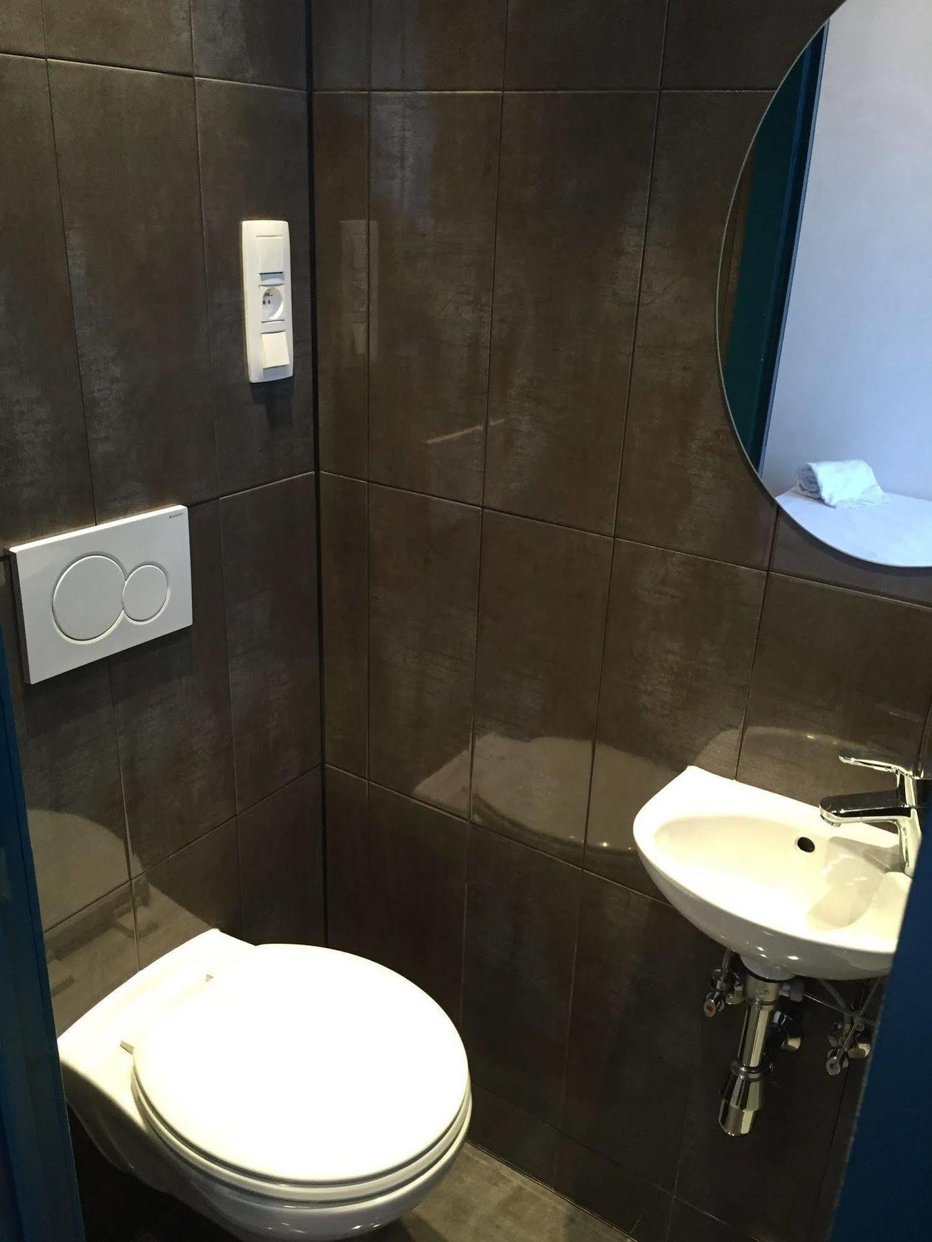 Midi Station Hotel 2*