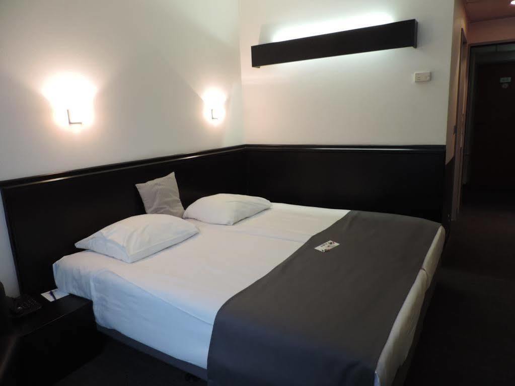 Hotel Brussels 3* Brüssel