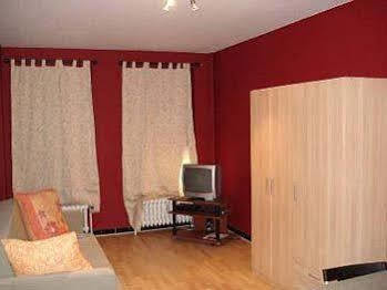 Rentbynight 3*