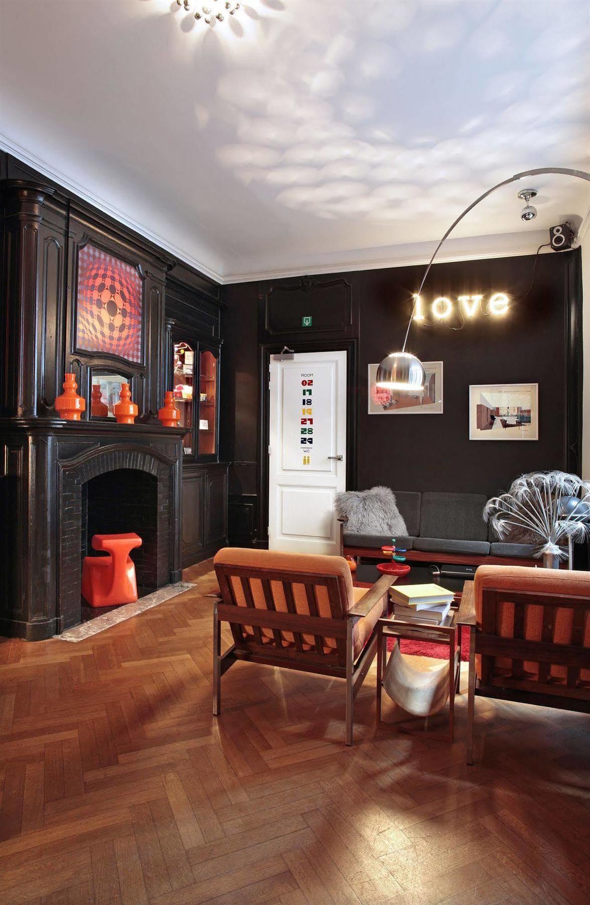 Vintage Hotel