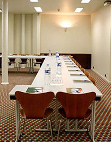 Astrid Centre Hotel