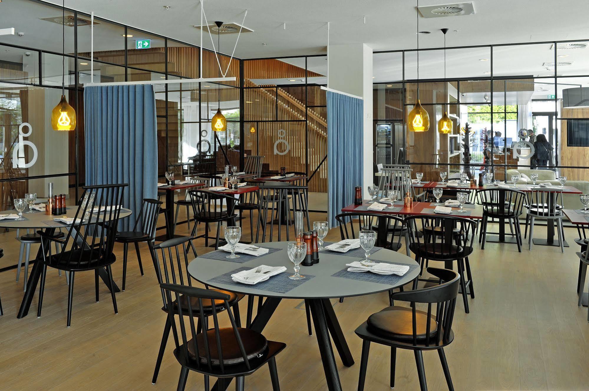 Courtyard By Marriott Eu Hotel Brussel