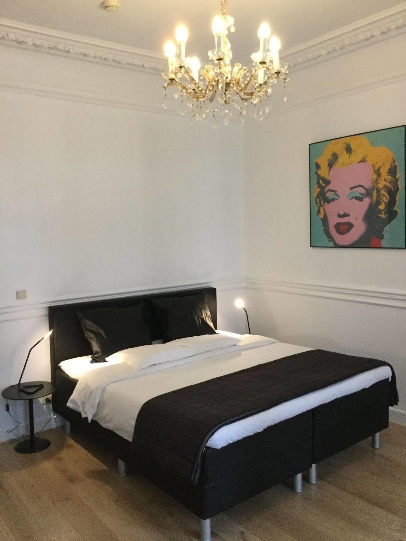 Bed & Breakfast Downtown Bxl 3*