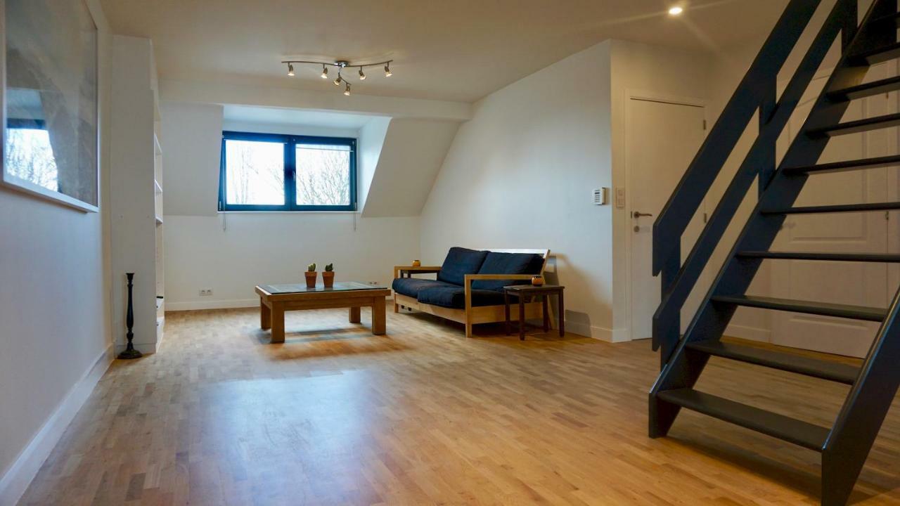 Unit 8 - Charming Loft Apt. Near Avenue Louise Free Parking Apartment