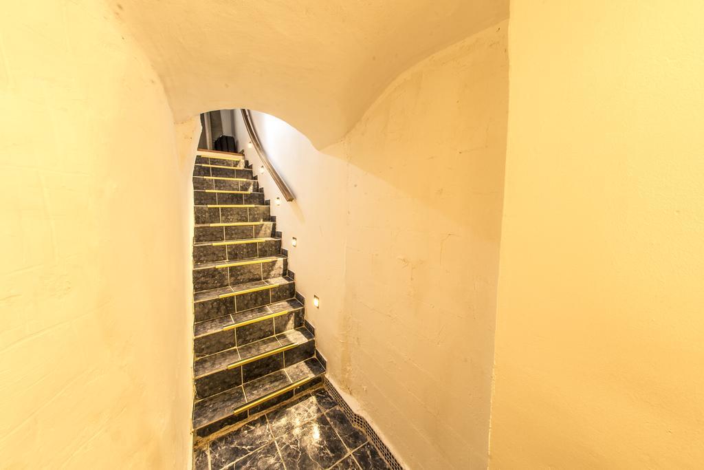 Aparthotel Rentbynight 3*