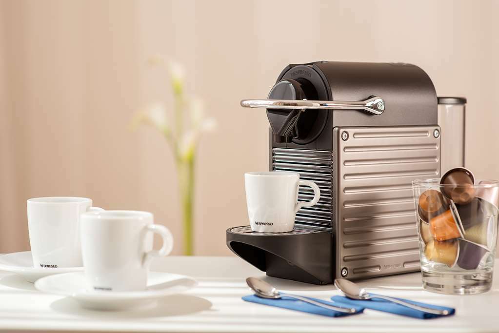 Nh Collection Centre Hotel 4*