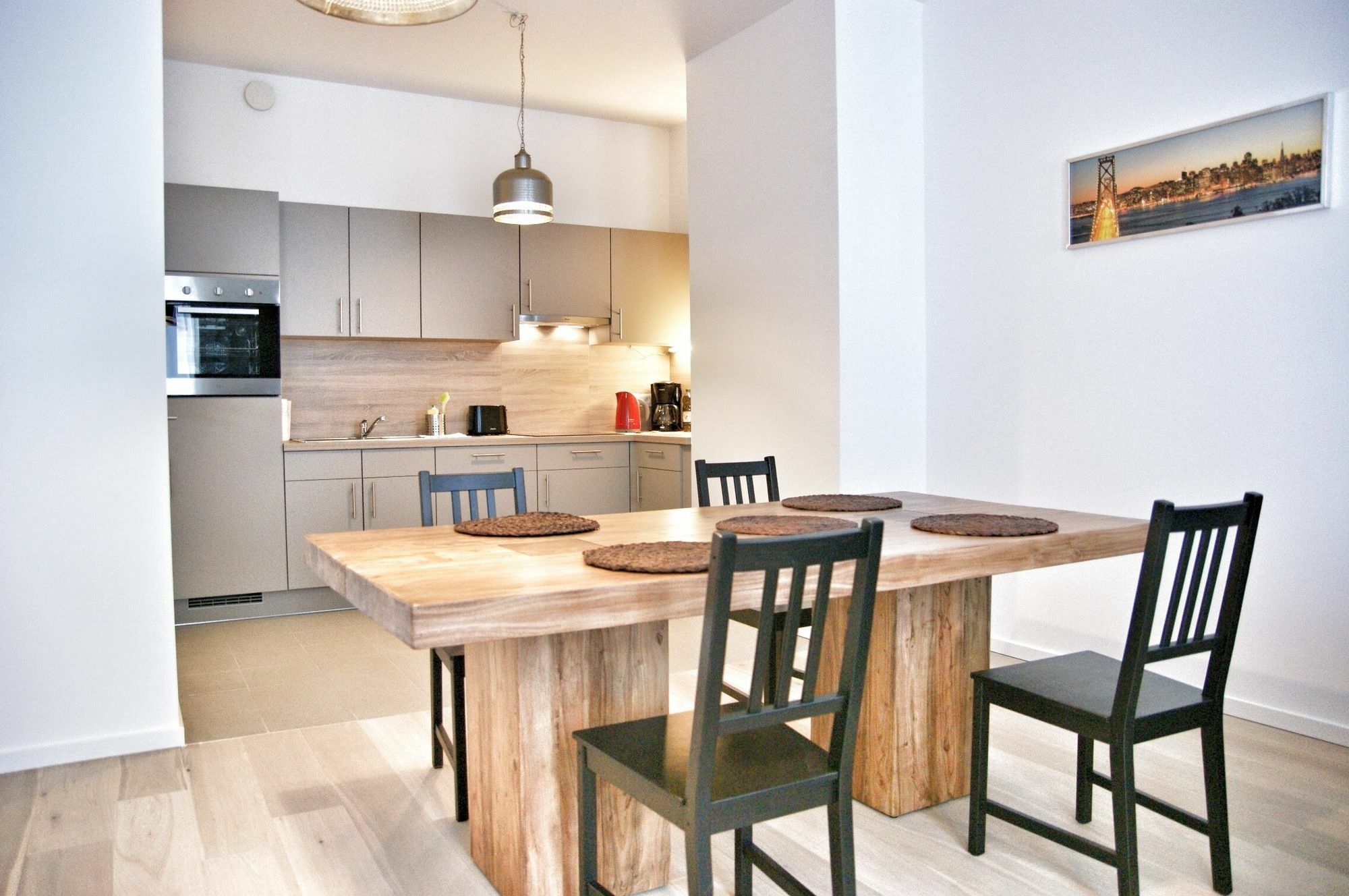 La Monnaie Apartment *