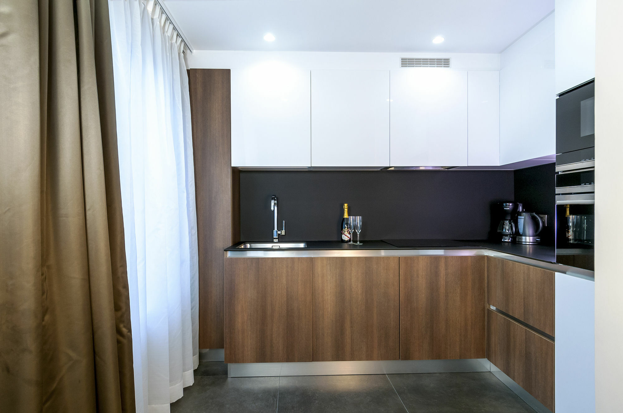 Agenda Aparthotel 3*