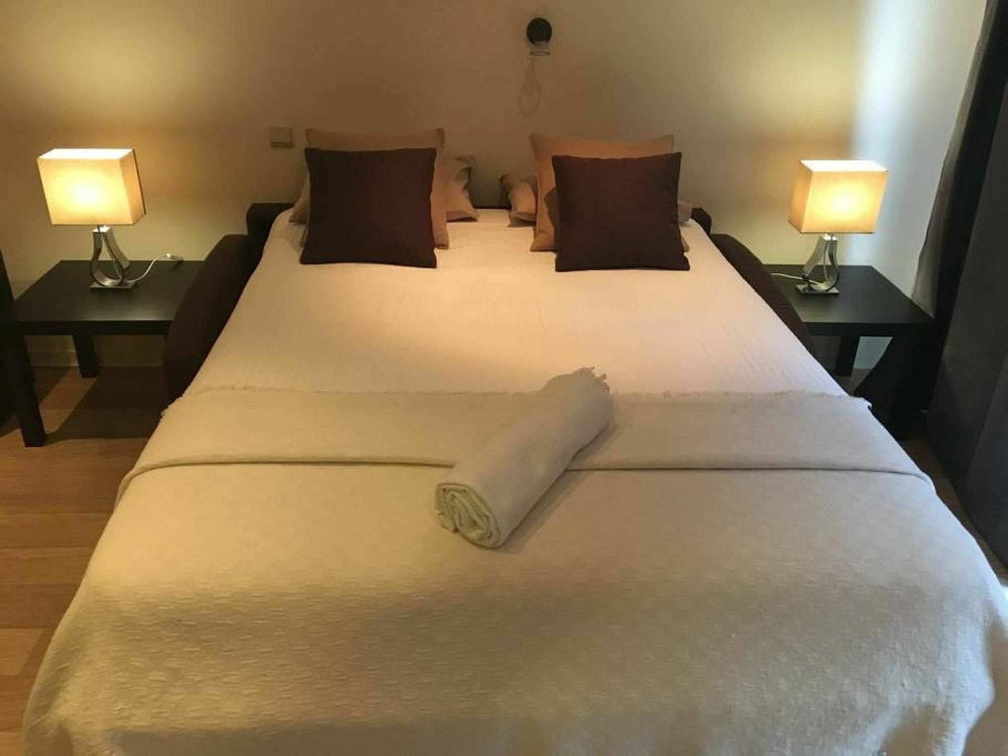 Lejlighed With 2 Bedrooms In Uccle, With Enclosed Garden And Wifi Bruxelles