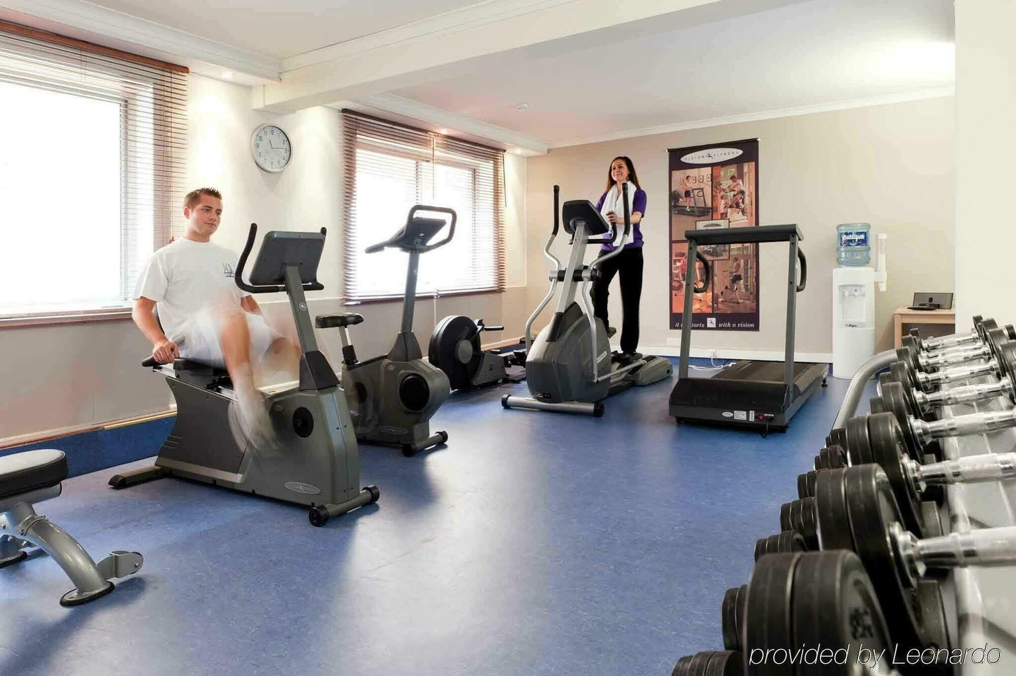 Pentahotel City Centre Hotel 4*