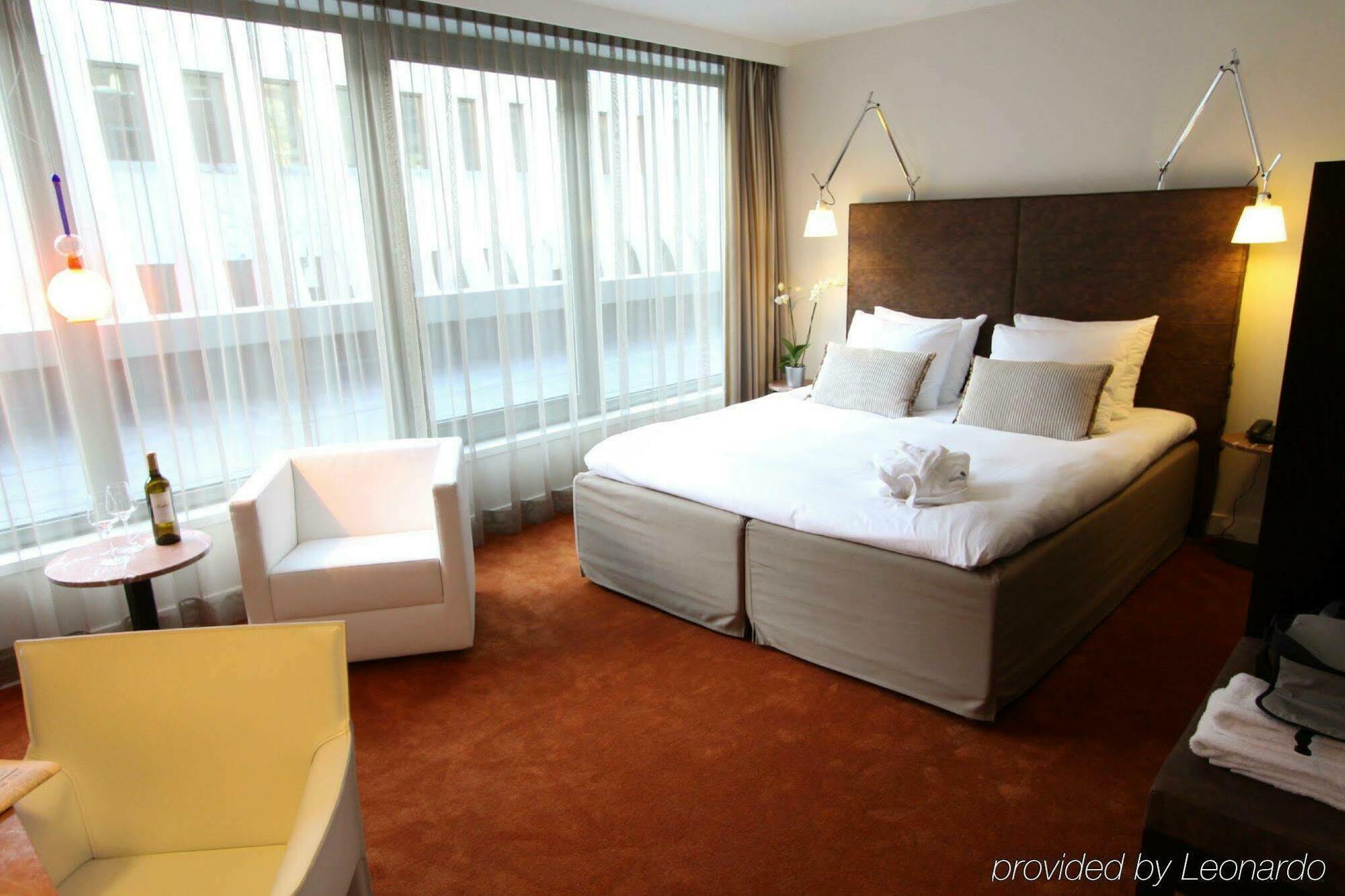 Pillows Centre