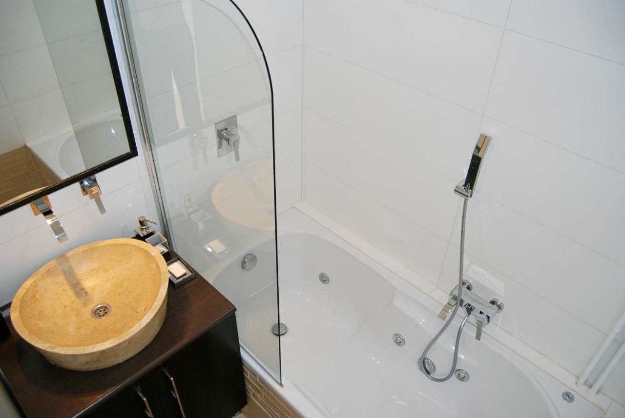 Modern Apartment In Uccle - Brussels * Brussel