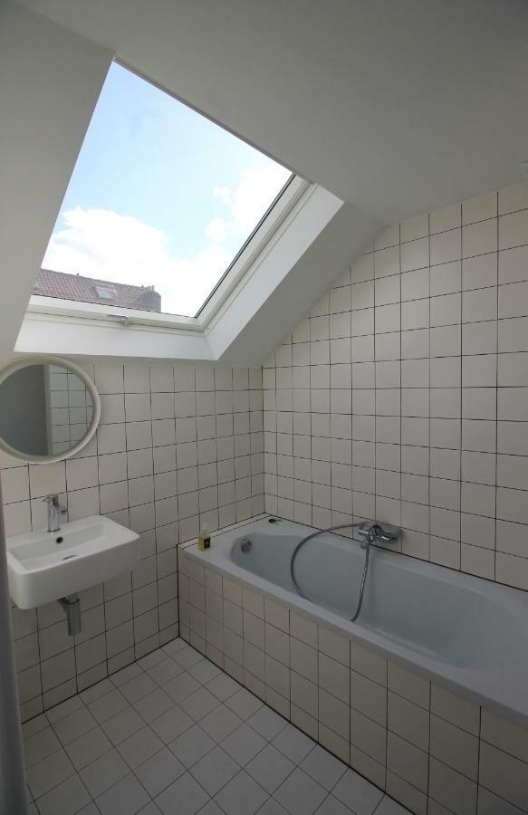 Canopee Guesthouse Brussels