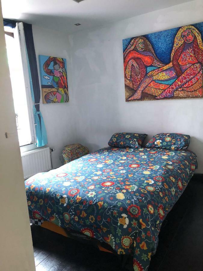 Favela Chic Cultural Atelier *