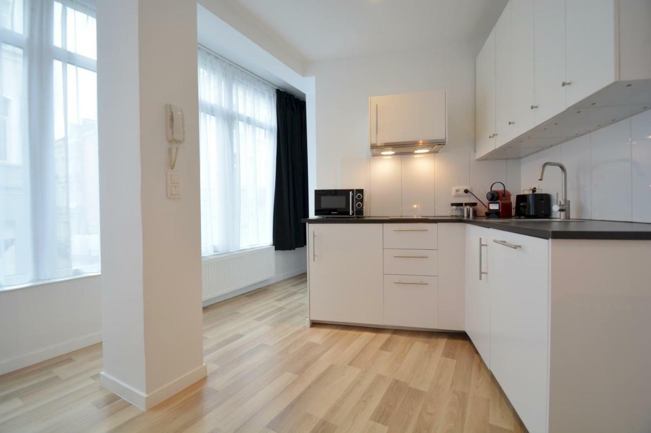 2 Eglises 92 Appartement *