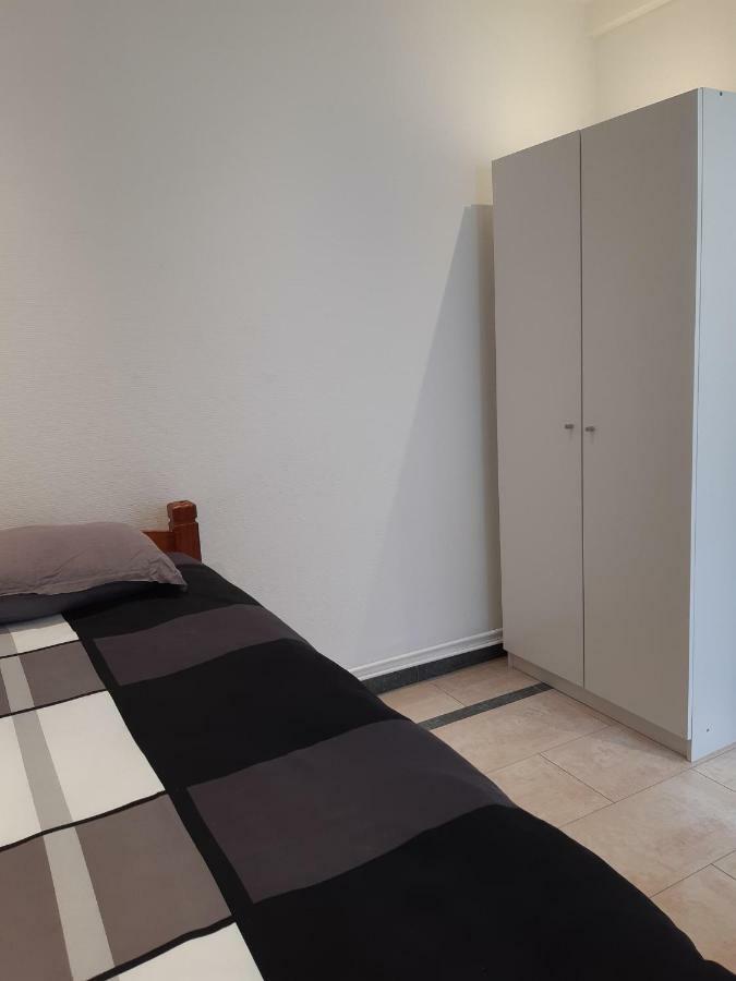 City - Closely Metro Station Apartment Brüssel