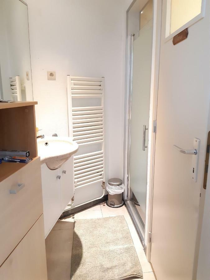 City - Closely Metro Station Apartment Brüssel