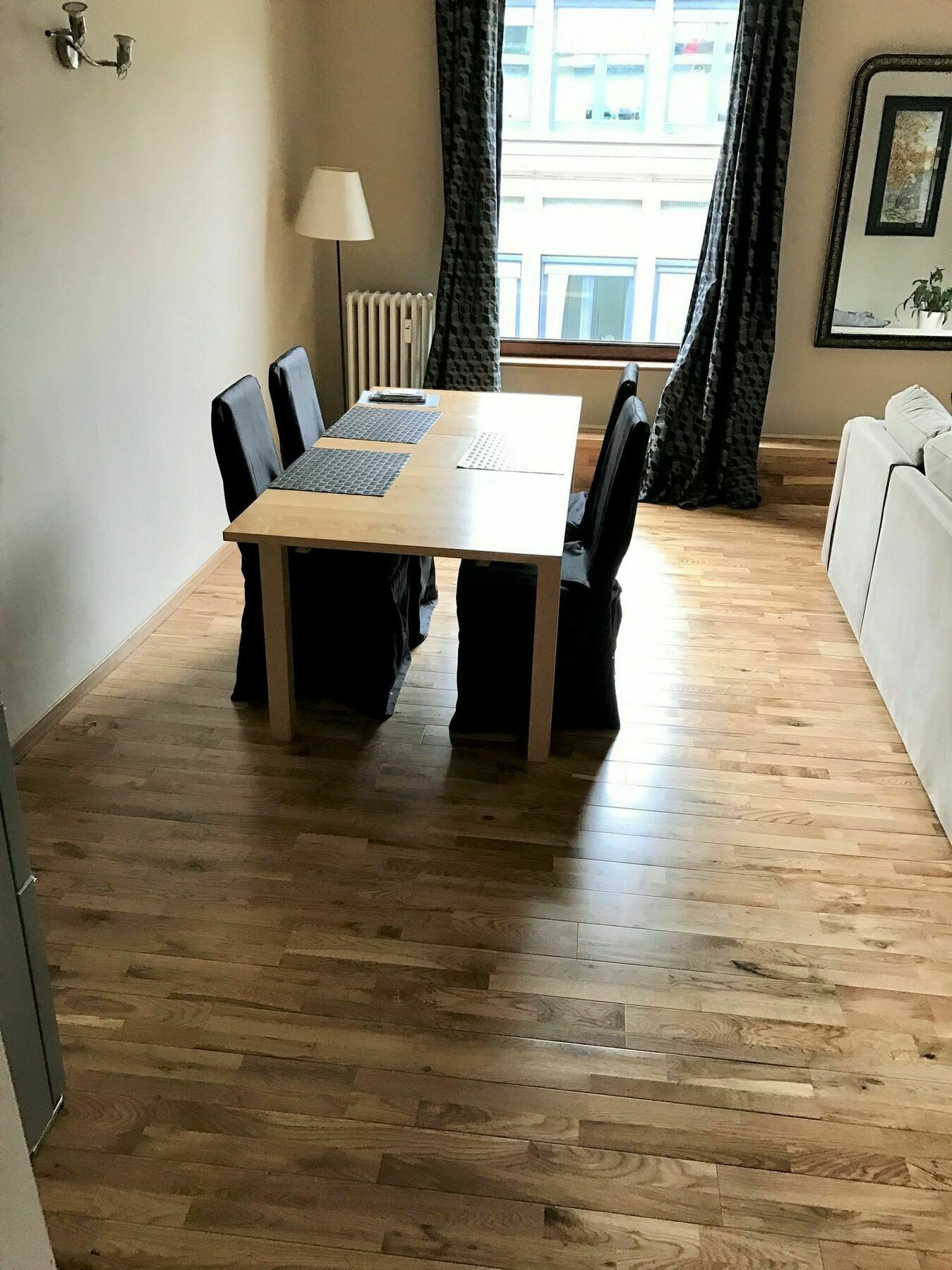 Apartment Bright And Modern With One Bedroom In The Center Of Bru Brüssel