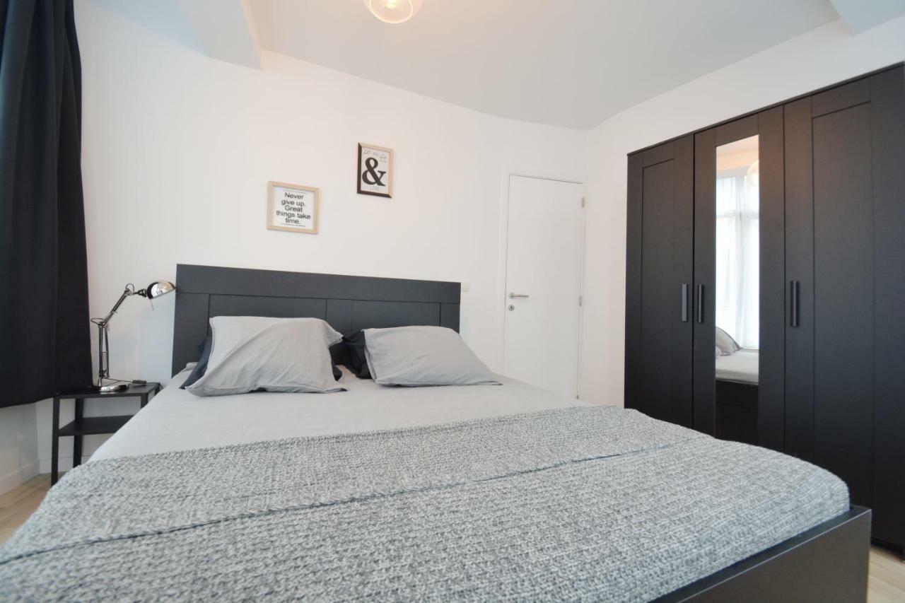 2 Eglises 92 Appartement *