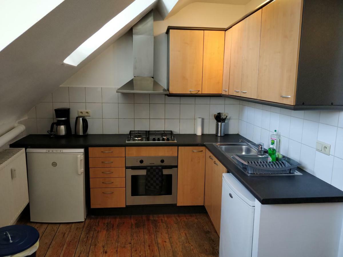 Center Apartment *