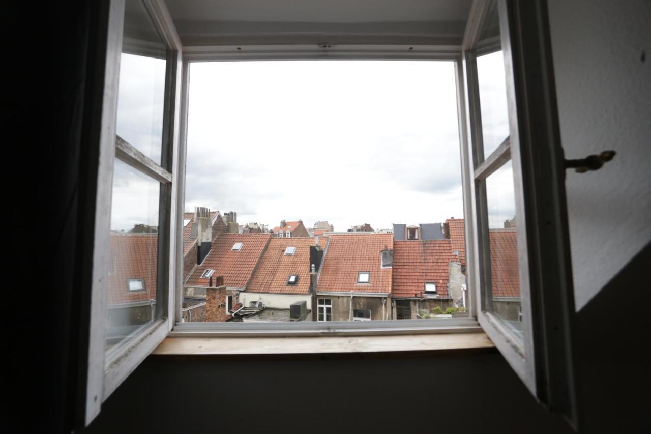Apartment Center