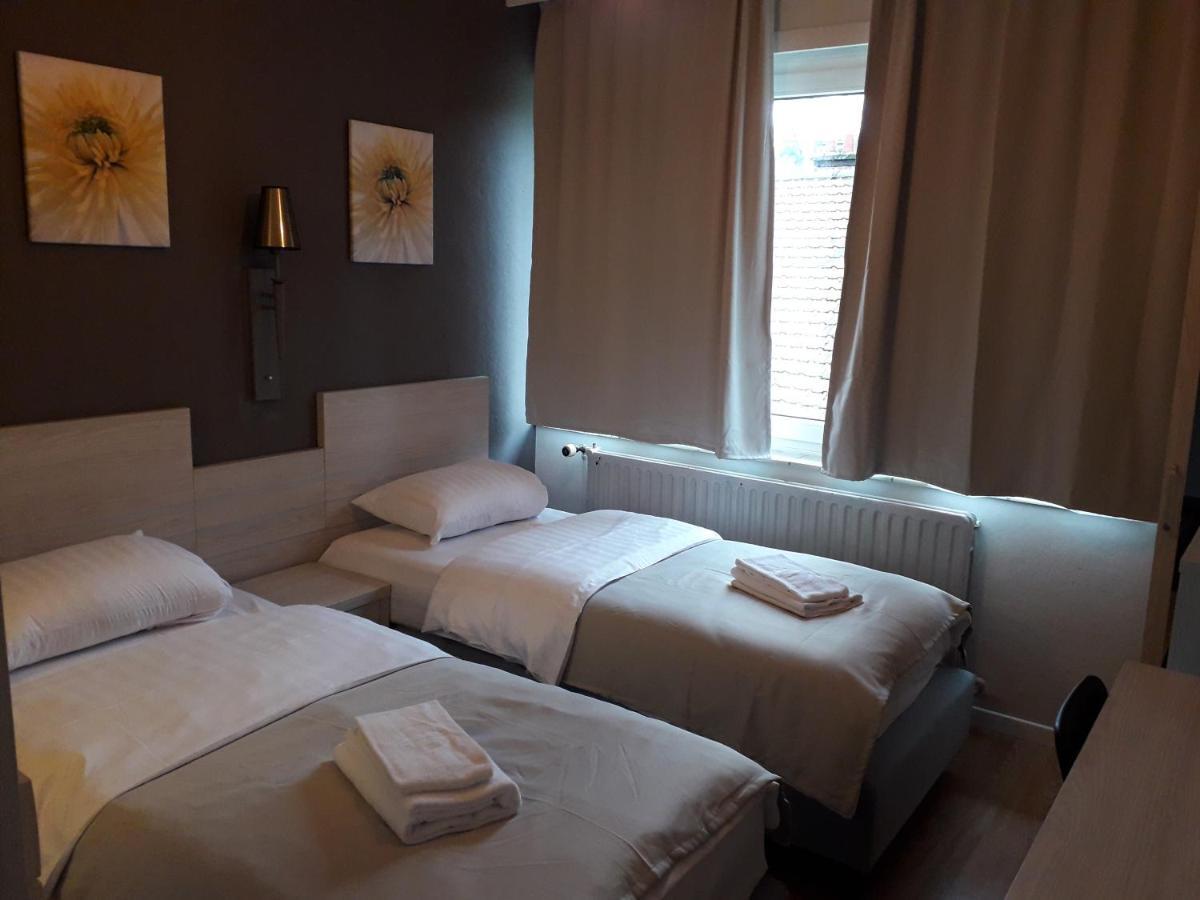 Hotel Strombeek 2*