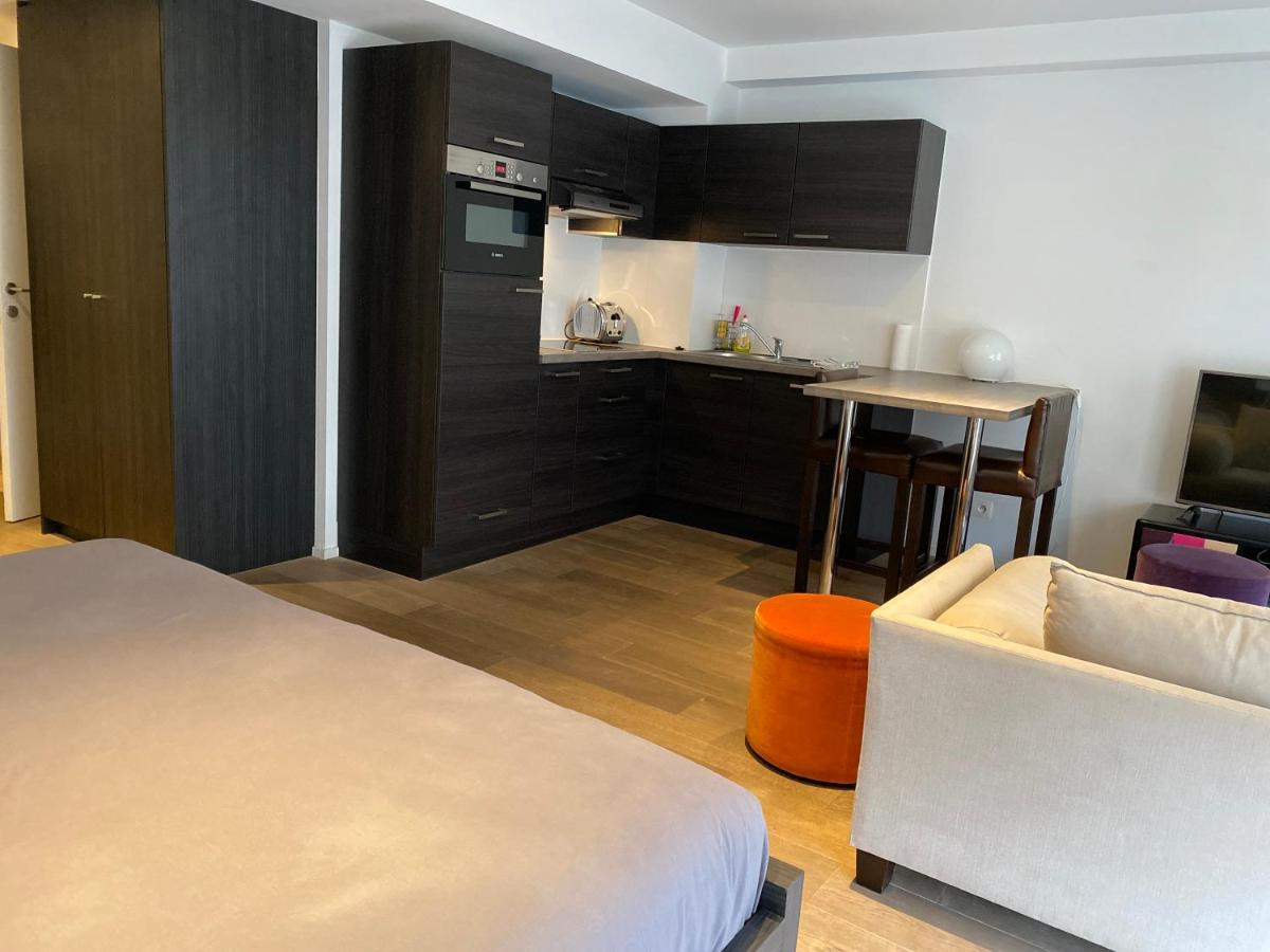 Flat Moliere Apartment