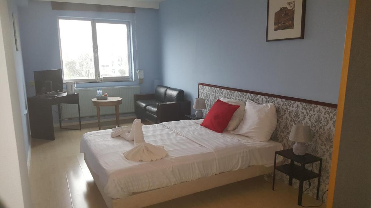 Bentley Hotel 2*