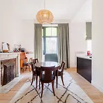 Apartment In Trendy St Gilles