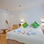 Hotel Les Ecrins