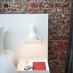 9Hotel Central