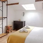 Absolute Charm 3 Bedroom 3 Bathroom With Ac Eu District