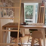 Cosy studio Louise-Chatelain